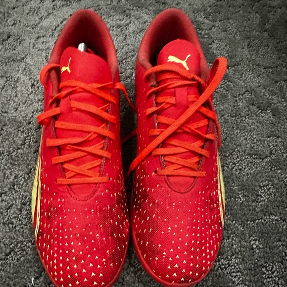 Puma indoor men soccer shoes - Picture 2 of 5